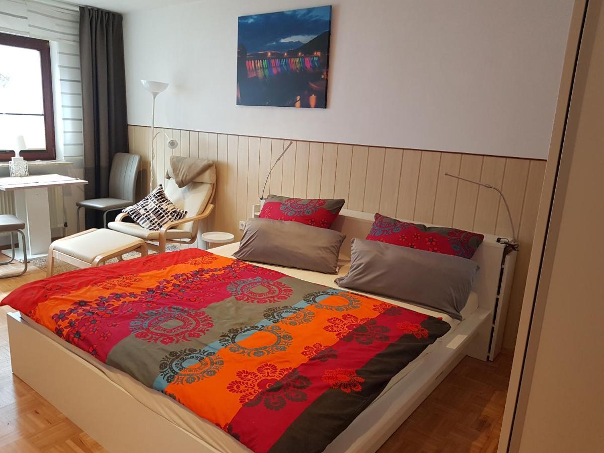 Haus Waldesruh, 3 Ferienwohnungen Hemfurth-Edersee Extérieur photo