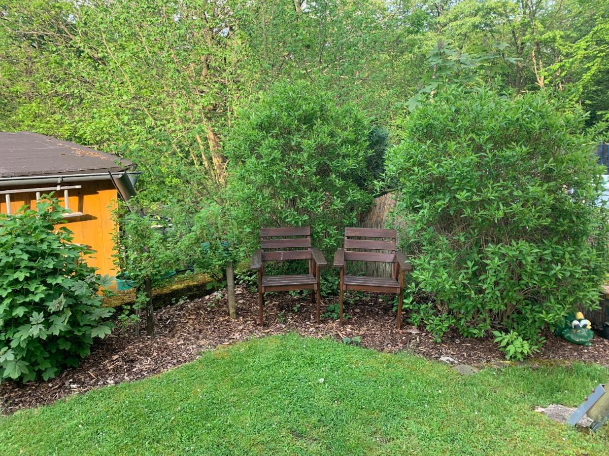 Haus Waldesruh, 3 Ferienwohnungen Hemfurth-Edersee Extérieur photo
