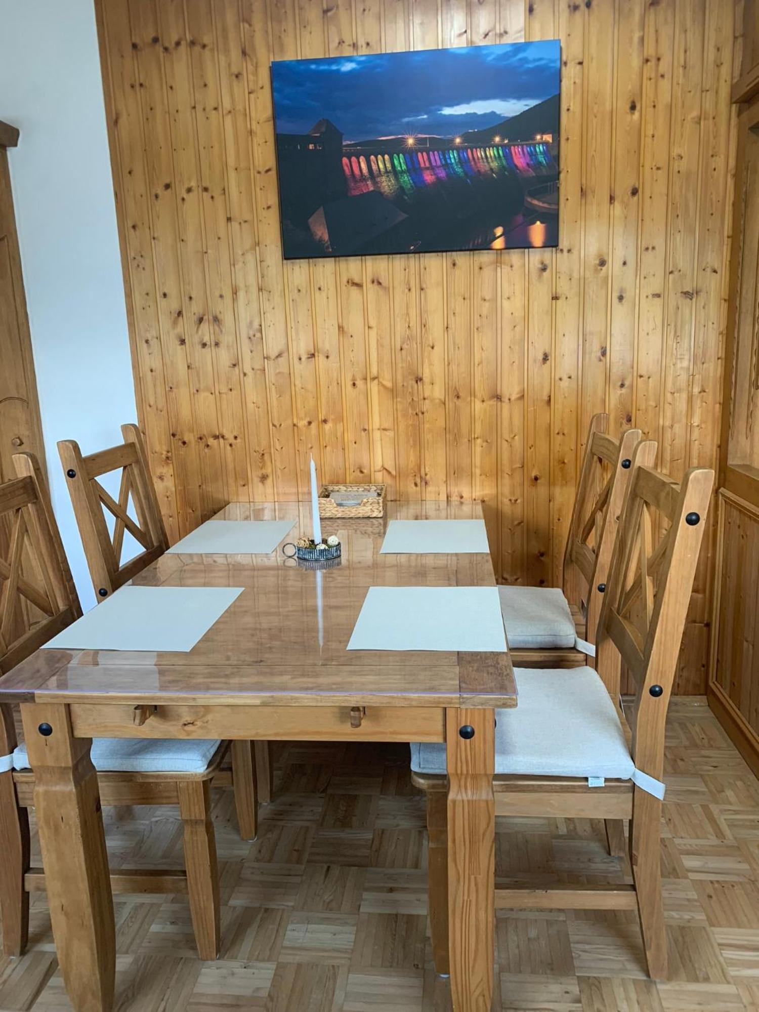 Haus Waldesruh, 3 Ferienwohnungen Hemfurth-Edersee Extérieur photo