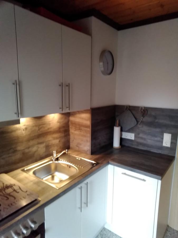 Haus Waldesruh, 3 Ferienwohnungen Hemfurth-Edersee Extérieur photo